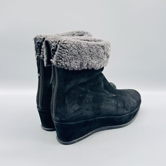 Stuart Weitzman Boots Womens 8.5 Black Suede Faux Shearling Wedge Ankle Zip - Picture 6 of 10